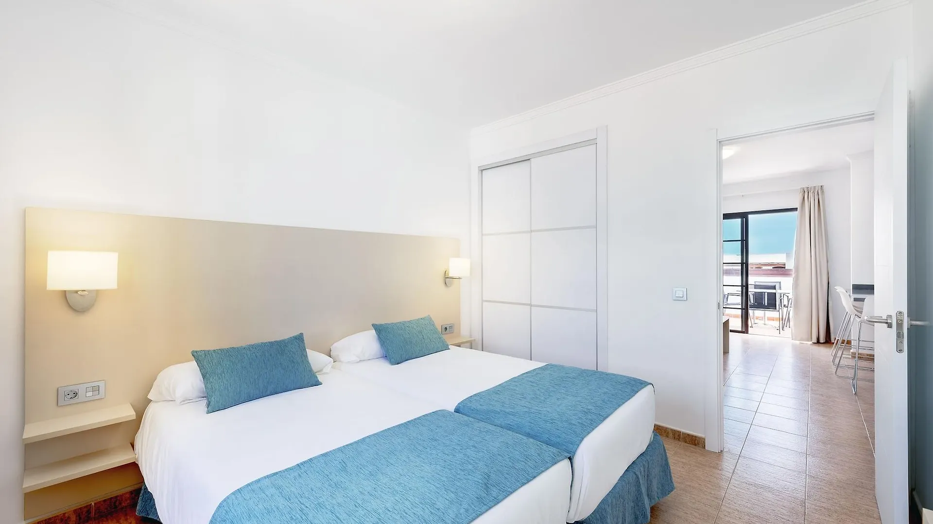 Rosamar Apartamentos Puerto del Carmen  Aparthotel Puerto del Carmen (Lanzarote)