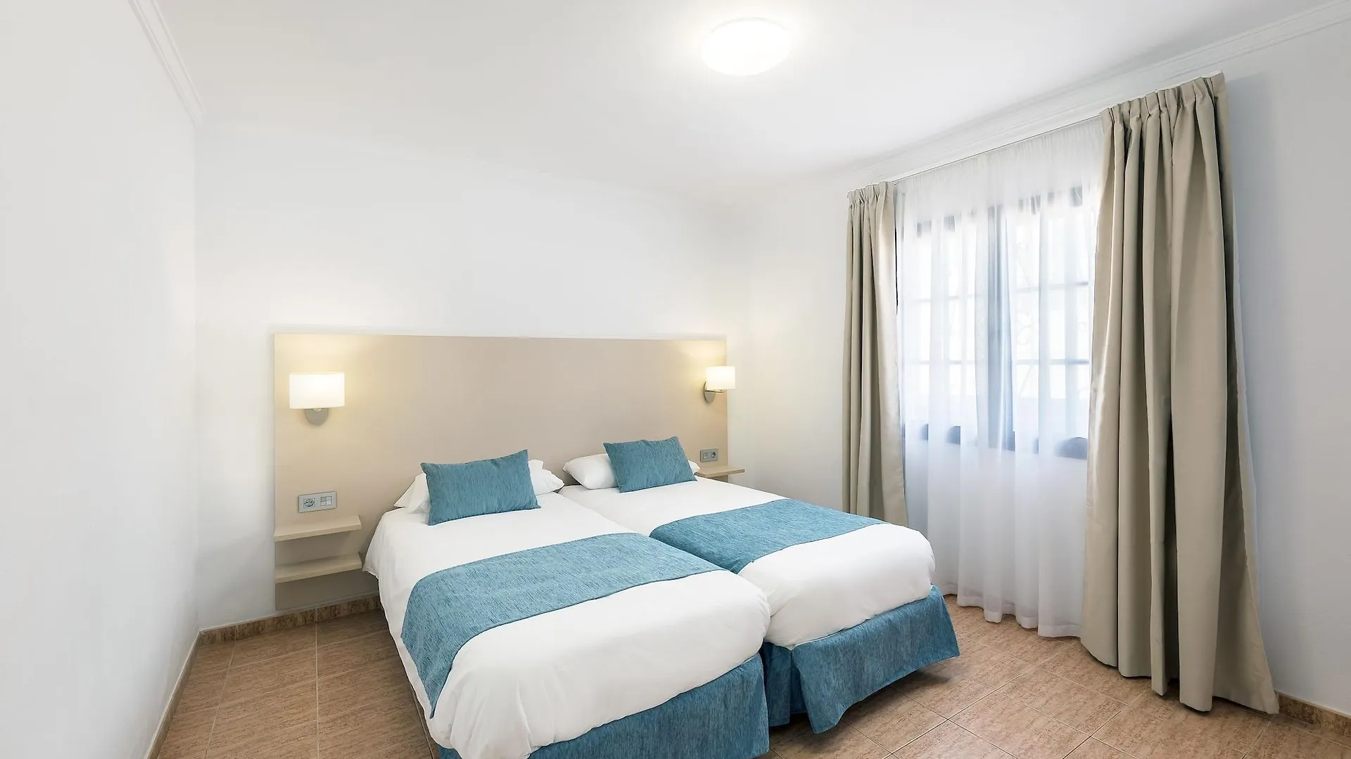 Rosamar Apartamentos Puerto del Carmen  Aparthotel