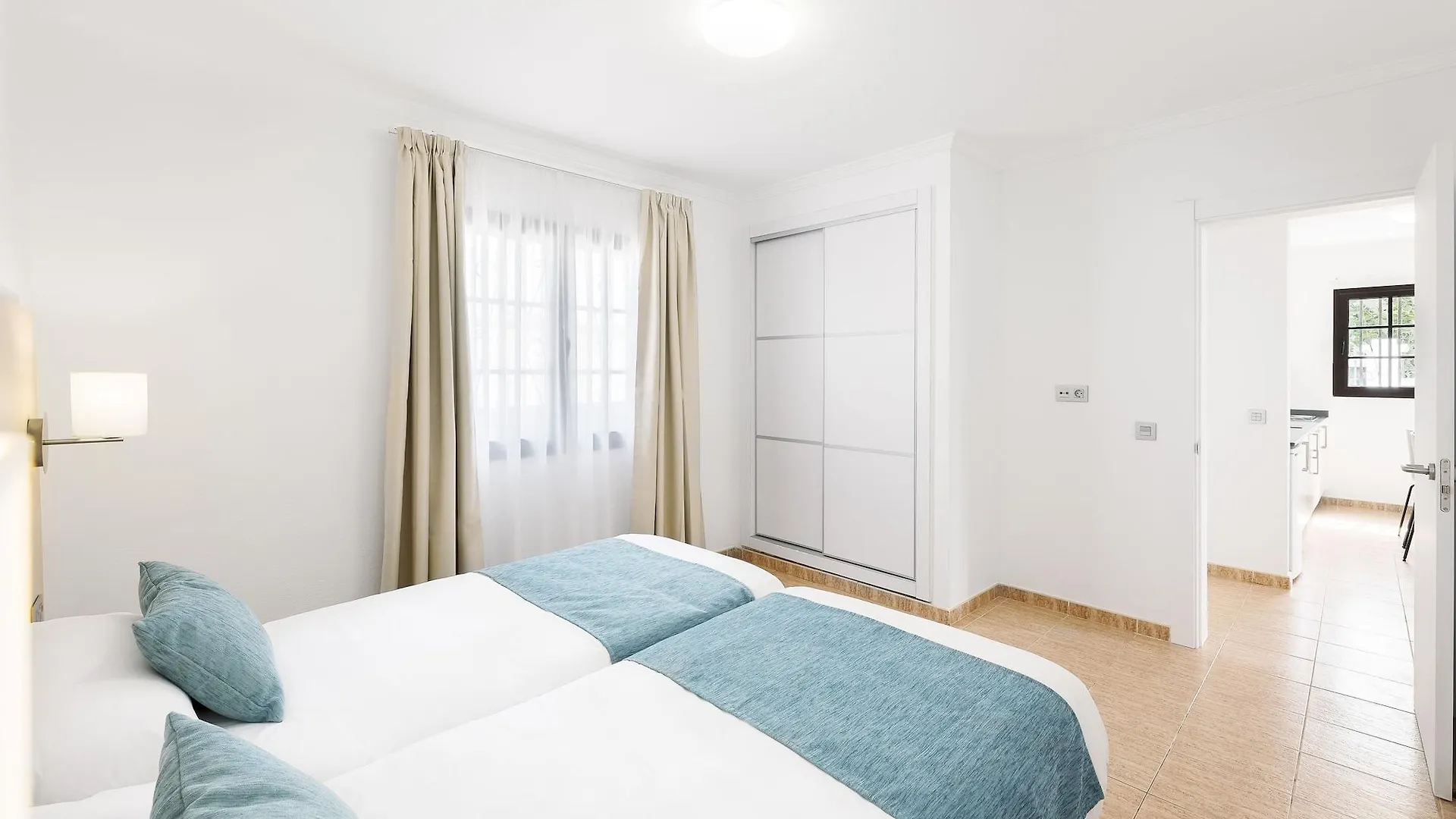 Rosamar Apartamentos Puerto del Carmen  Aparthotel Puerto del Carmen (Lanzarote)