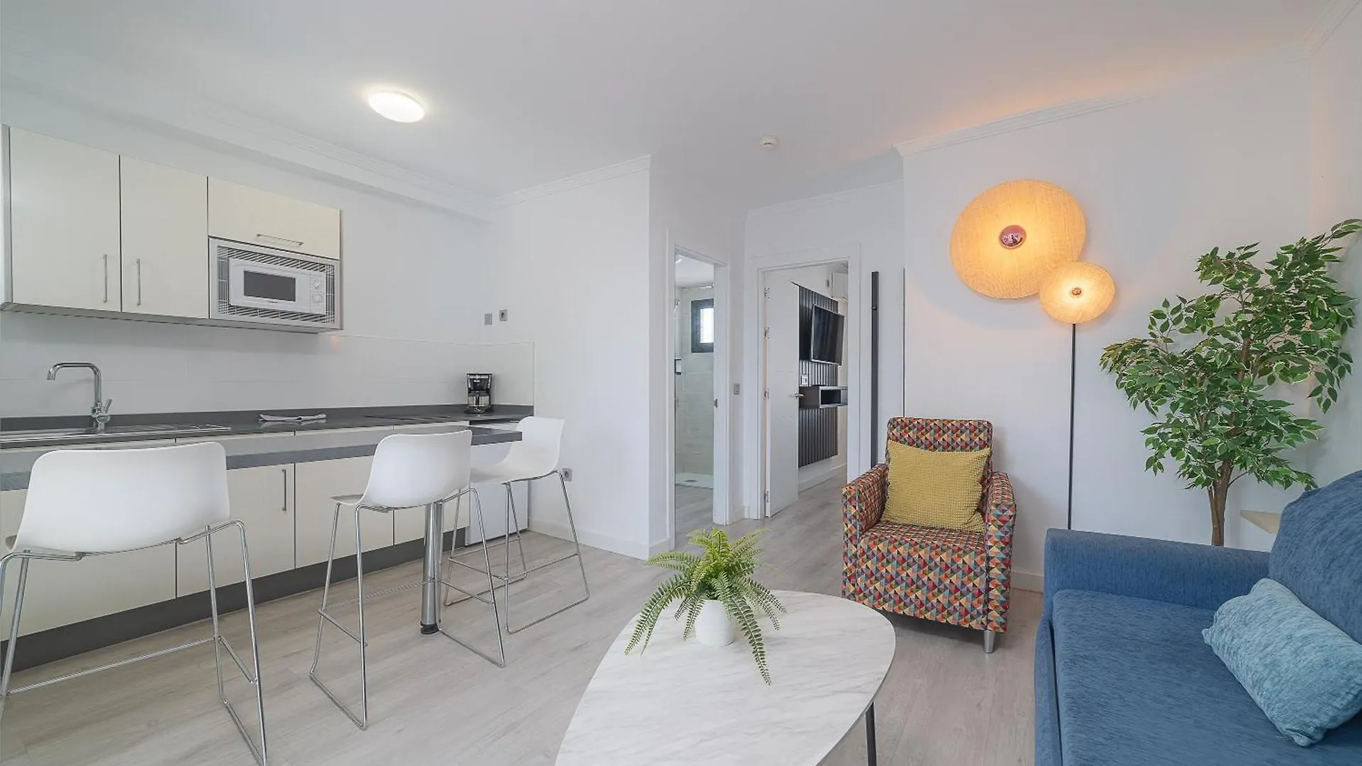 Rosamar Apartamentos Puerto del Carmen  2*, Puerto del Carmen (Lanzarote) Španělsko